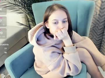 webcam girl odelyncrafts live cam image #10519435