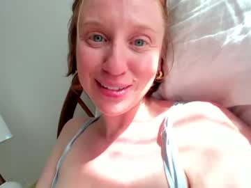 webcam girl pretendlunch live cam image #3144451