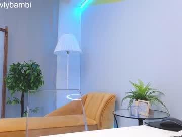 webcam girl lovlybambi live cam image #7629365