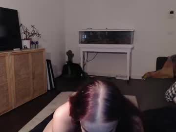 webcam girl maddiemeekxo live cam image #12528068