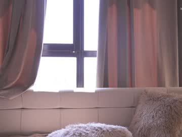 webcam girl alissa_wxw live cam image #12844368