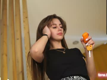 webcam girl plump_bums live cam image #5335457