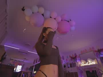 webcam girl hannahjames710 live cam image #8882939