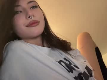 webcam girl bmwm5f90 live cam image #12592554