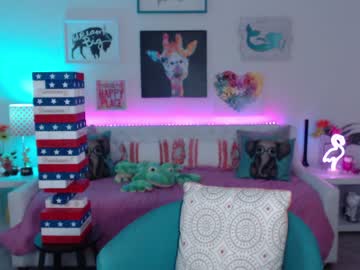 webcam girl holihurricane live cam image #5676150