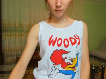 webcam girl inwardly_beautyy live cam image #3335547
