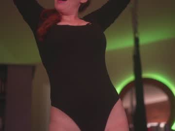 webcam girl tinatopp live cam image #1192274