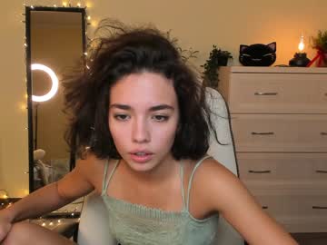 webcam girl ella_flar_ live cam image #3782066