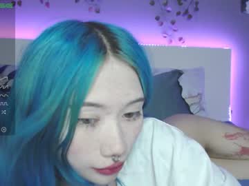 webcam girl le_chan live cam image #3525125