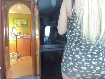 webcam girl sweety_rinushka_ live cam image #2070265