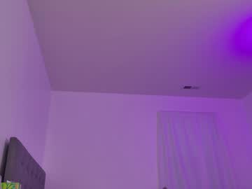 webcam girl cherryvonfairy live cam image #12336209