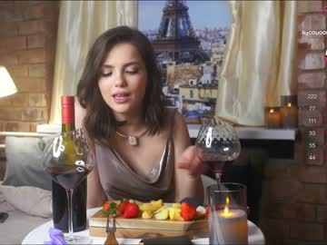 webcam couple emiliacourtney live cam image #7910503