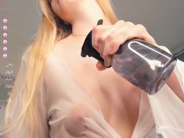 webcam girl _magic_smile_ live cam image #10446400