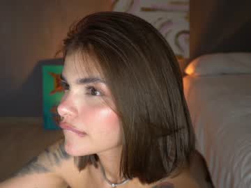 webcam girl estefenia_riveras live cam image #8606691