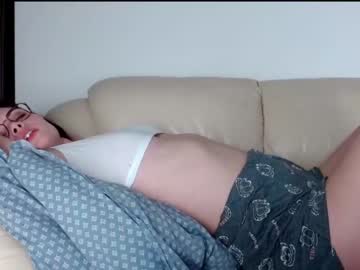 webcam girl naive_but_sexy live cam image #2177138