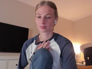 webcam girl magic_couple13 live cam image #10339633