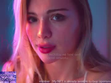 webcam girl emmber live cam image #3135169