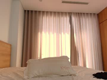 webcam girl tiny_cute live cam image #12030378