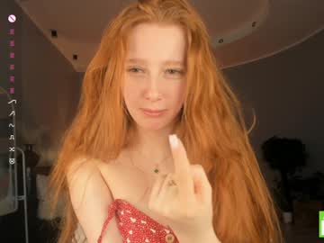 webcam girl margarethowell live cam image #12696994