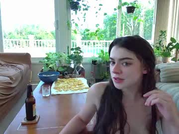 webcam girl rosegold18 live cam image #9782704