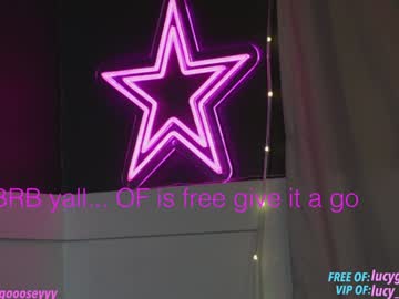 webcam girl lucy_gooosey live cam image #9731648