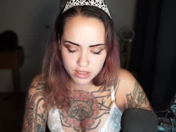 webcam girl xoxoprune live cam image #10414470