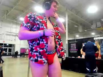 webcam man thejohnnystone live cam image #894371