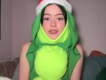 webcam girl littlesugarpea live cam image #11409366