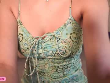 webcam girl mariannacruzz live cam image #8095088