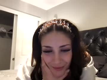 webcam girl petite_barbie999 live cam image #6523958