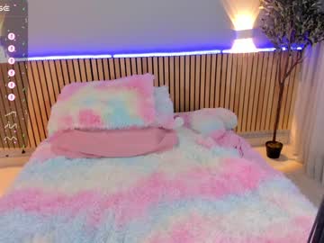 webcam girl little_effy18 live cam image #8629821