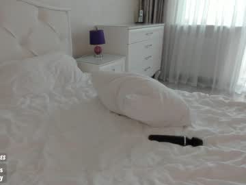 webcam girl sweety_rinushka_ live cam image #3293731