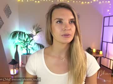 webcam girl phoenix_taylor live cam image #8477815