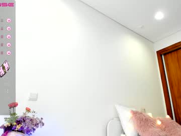 webcam girl angel_danm_milf live cam image #6728290