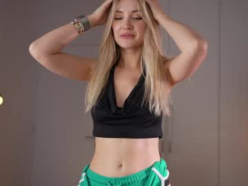 webcam girl kriss0leoo live cam image #12780534