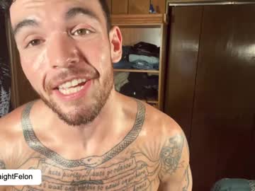webcam man felonontetherstr8 live cam image #6268408