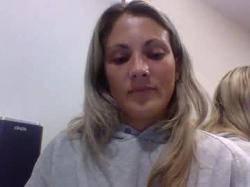 webcam girl livydune live cam image #12250359