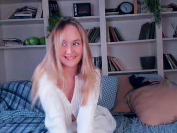 webcam girl burning_the_soul live cam image #9765253