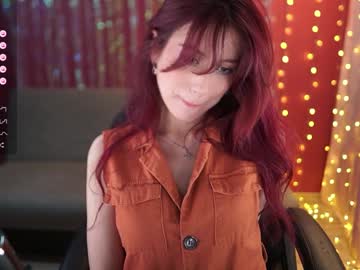 webcam girl greeny_mat live cam image #9561356