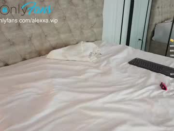 webcam girl alexxa_dz live cam image #12231847
