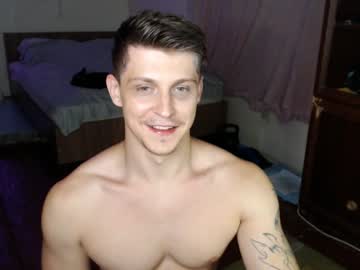 webcam man _purrari live cam image #9898175