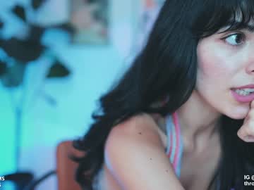 webcam girl katdreams live cam image #6179000