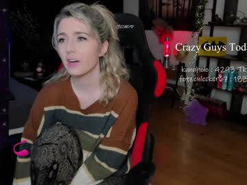 webcam girl kimilee22 live cam image #8656011