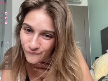 webcam girl blair_fox live cam image #11530899