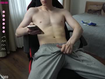 webcam man maestro3369 live cam image #2949839