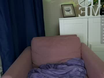 webcam girl roxxanne_foxy live cam image #7709241