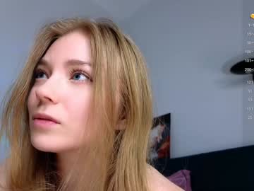 webcam girl lovely_shyy live cam image #11197314