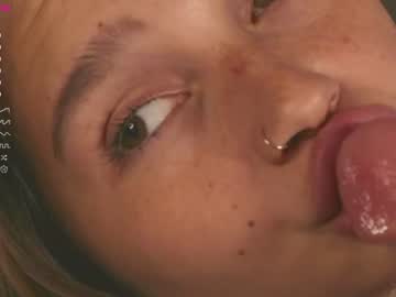 webcam girl katymolly live cam image #6236604