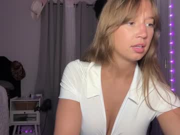 webcam girl brielledaviss live cam image #12611152