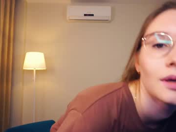 webcam girl odelynaclay live cam image #10611342